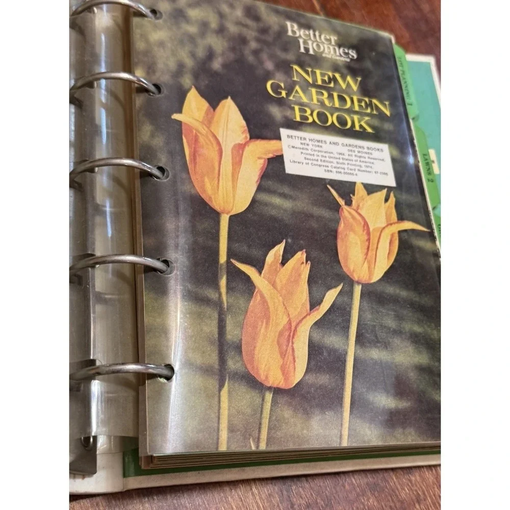 Better Homes and Gardens NEW GARDEN BOOK 5 Ring Binder Hardcover 1974